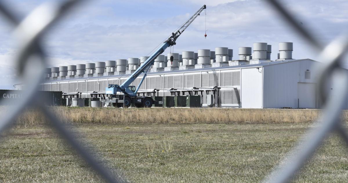 Bitcoin&rsquo;s new puzzle: How to ditch fossil fuels and go green