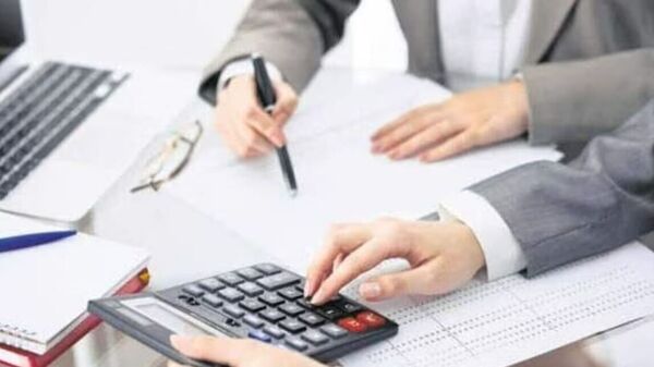 ITR filing last date: What happens if taxpayers miss filing income tax returns by the due date?