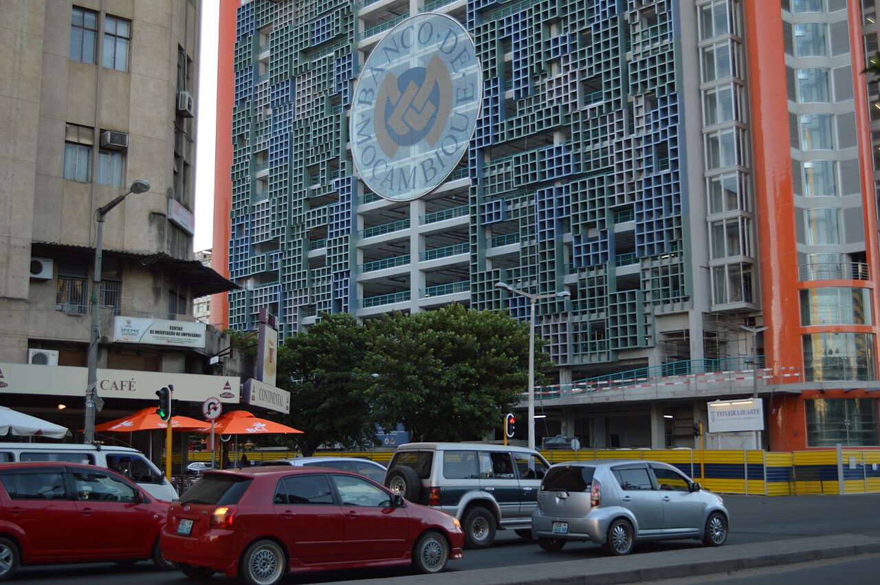 Mozambique Bank Account Freezes Draw Constitutional Criticism